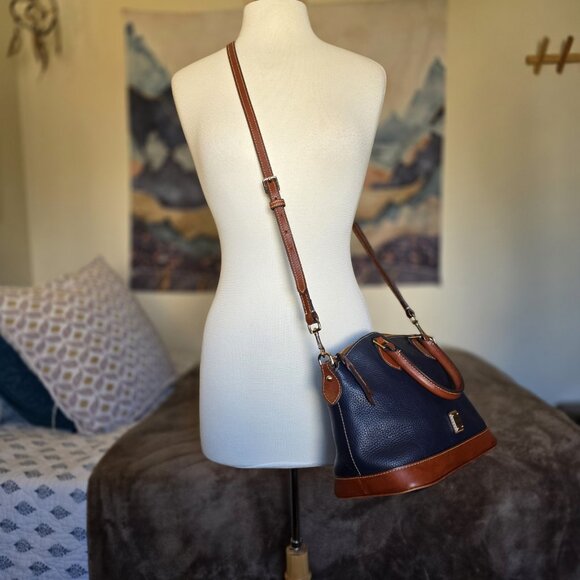 Dooney & Bourke Pebble Grain Darcy Domed Satchel Crossbody Navy Tan Leather - Picture 3 of 16